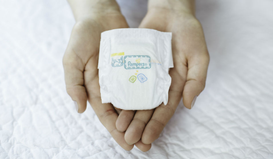 Pampers neo-natal nappy