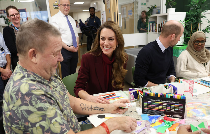 Princess Kate and Prince William speaking to patients in the neurorehabilitation service