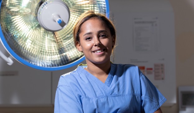 Portrait of Layla Bolton Saghdaoui, a vascular clinical research nurse at Imperial College Healthcare.