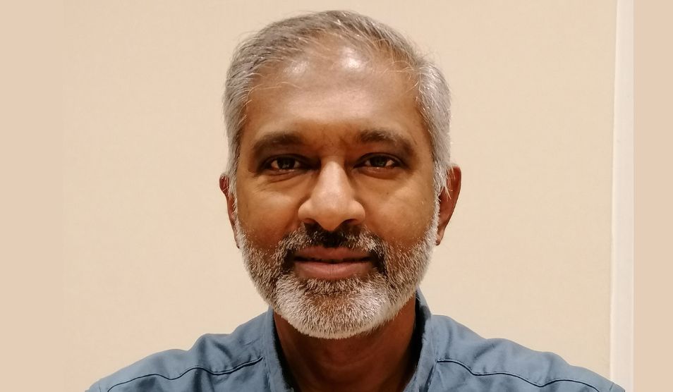 Portrait of Vijay Ramanaidoo, biochemistry laboratory manager.