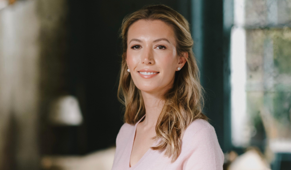 Portrait of Miss Georgina Williams, consultant plastic and reconstructive surgeon at Imperial College Healthcare NHS Trust.