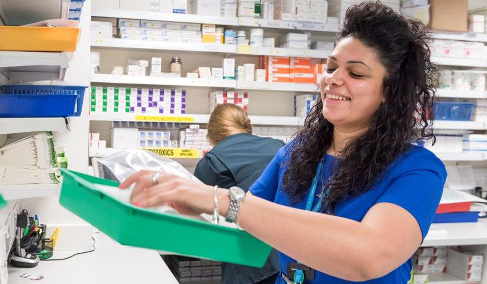Pharmacy assistant